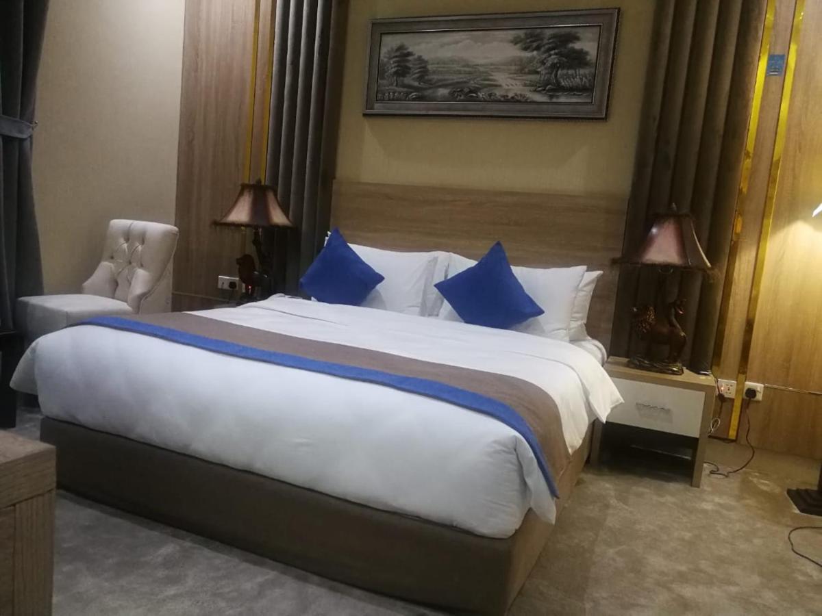 ריאד فندق لافيرا ان Lavera Inn Hotel מראה חיצוני תמונה