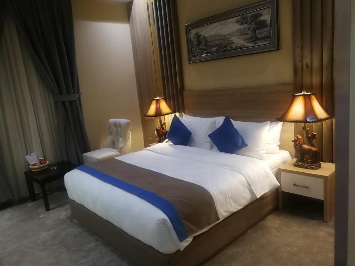 ריאד فندق لافيرا ان Lavera Inn Hotel מראה חיצוני תמונה